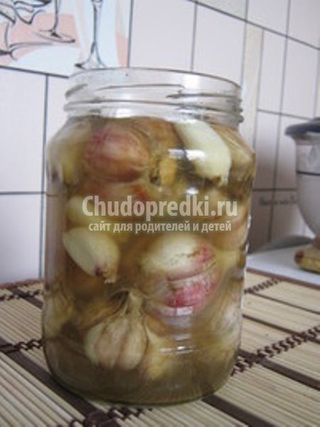 Как засолить чеснок