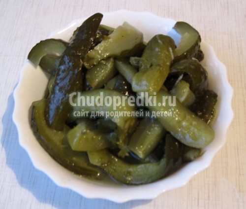Как засолить огурцы