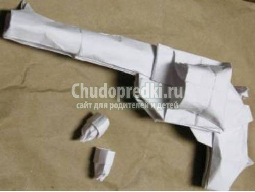 Аппликация из бумаги
