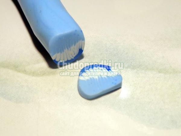 колье и серёжки из пластики. Анютины глазки