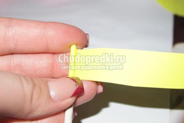 лукошко с розами в технике квиллинг