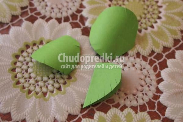 лукошко с розами в технике квиллинг