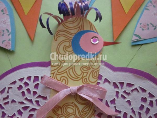 поделка из дисков и цветной бумаги. Павлинчик