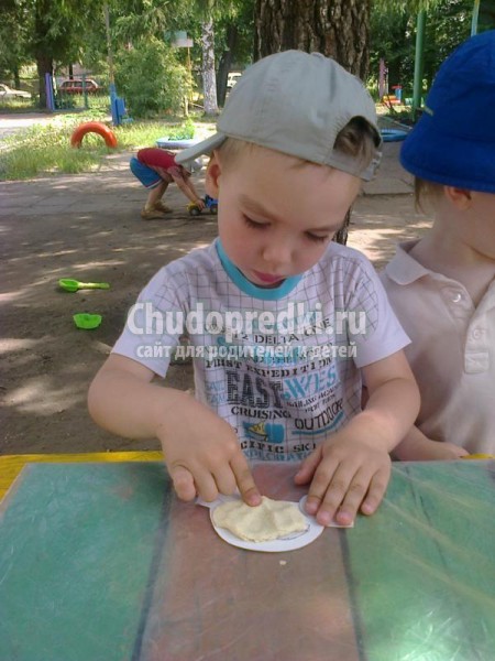 поделки из соленого теста. Машина