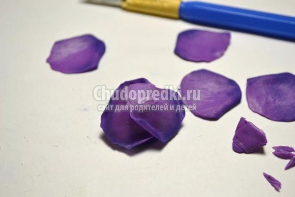 заколка из холодного фарфора. Роза