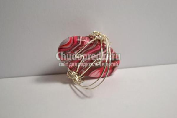 кольцо в технике wire wrap. Розовые оттенки кольцо в технике wire wrap. Розовые оттенки