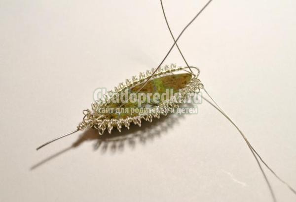 кулон в технике wire wrap с жадеитом
