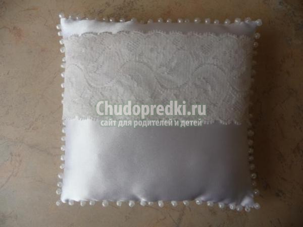свадебная подушечка для колец