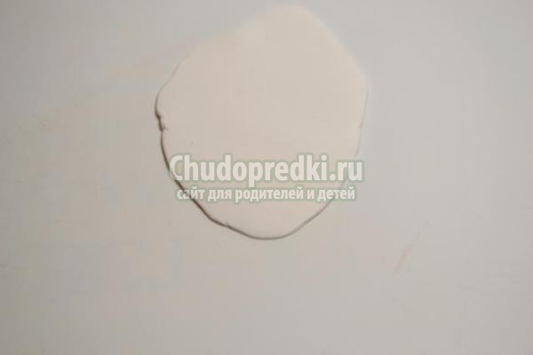 кулон из пластики филигрань. Дерево