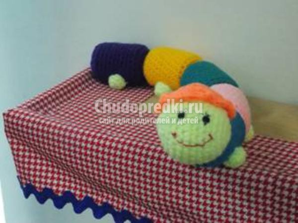 развивающая игрушка своими руками. Гусеница