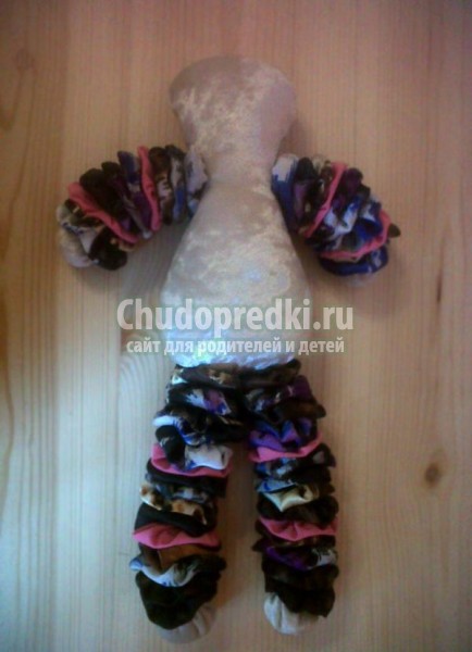 игрушка из лоскутков ткани. Клоун