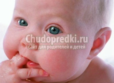 Прорезывание зубов у грудничков