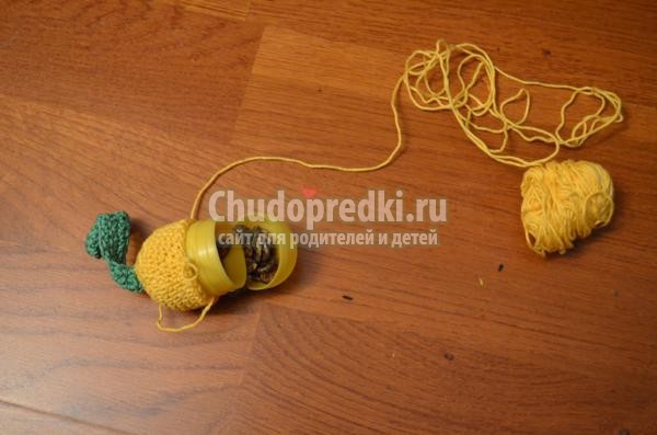 вязаные игрушки. Развивающий кубик