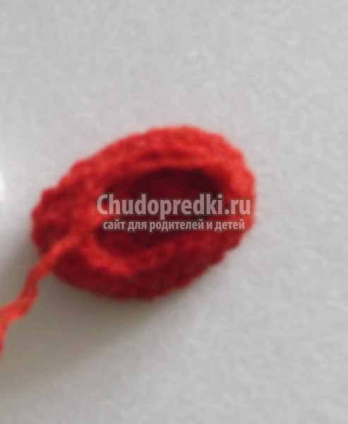 вязаные игрушки крючком. Зайцы