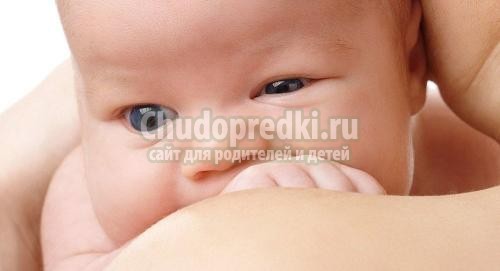 Срыгивание у грудничков