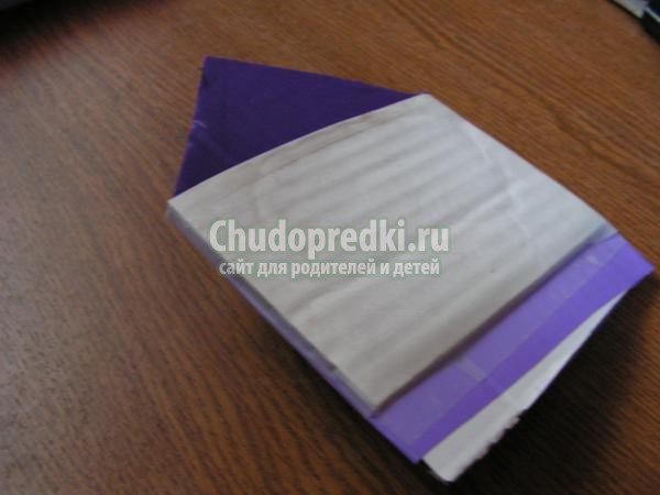 деревенский домик для игры с прищепками
