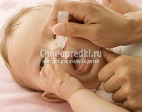 Насморк у грудничка Насморк у грудничка