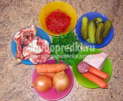 Солянка сборная мясная