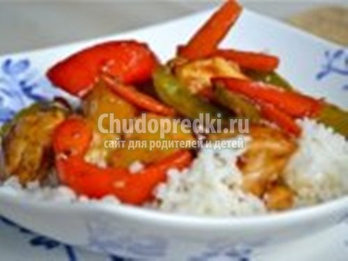 Курица с ананасами