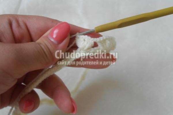 вязание крючком ажурного белого платья