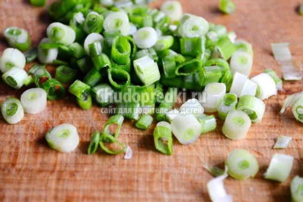 салат с курицей гавайский