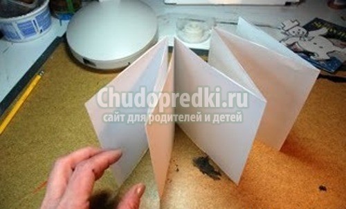 Новогодний декор своими руками