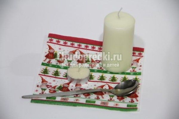 новогодний декупаж свечи