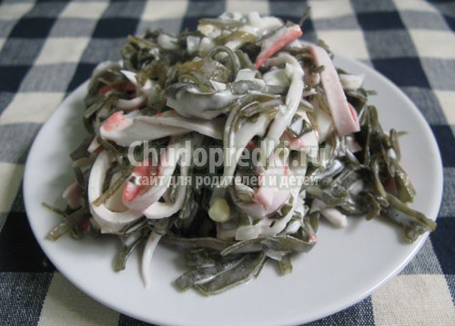 Крабовый салат с капустой
