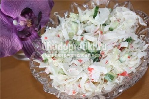 Крабовый салат с капустой
