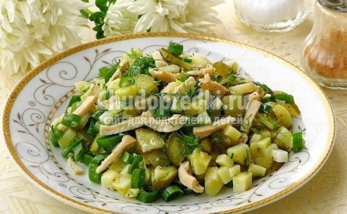 Салат из кальмаров с огурцом