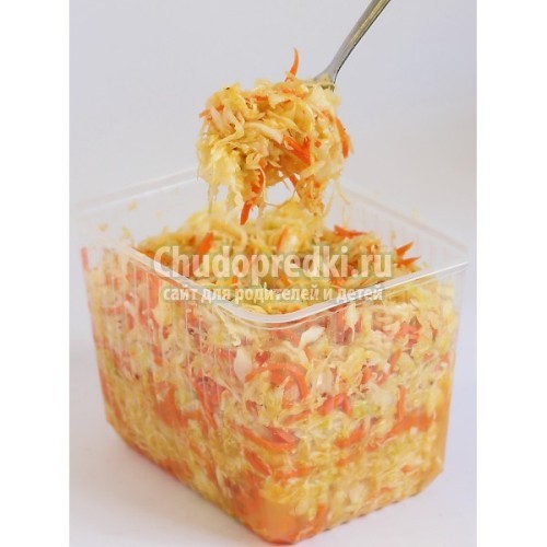 Салат из свежей капусты и моркови