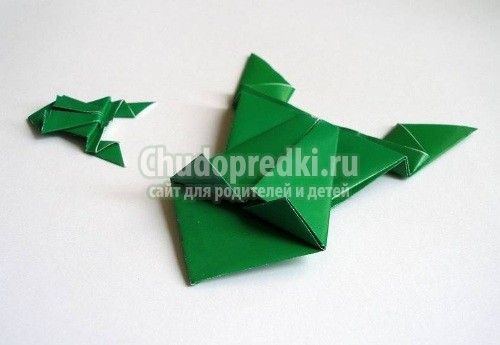 Как сделать лягушку из бумаги