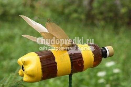 Поделки из бутылок для сада