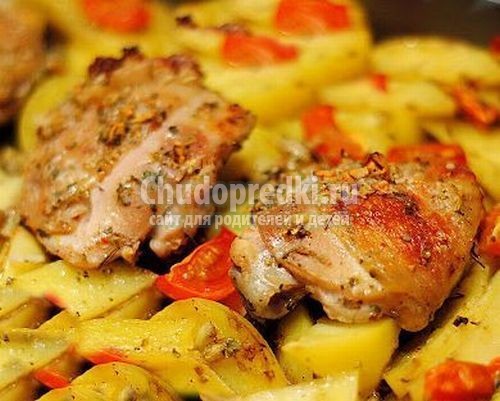 Курица с картошкой в мультиварке