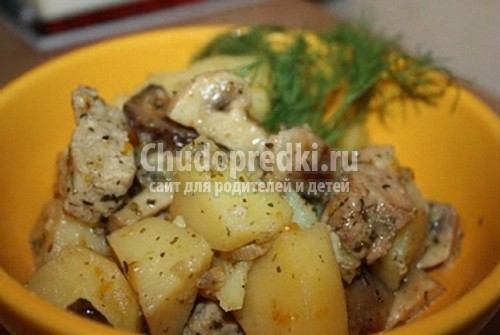 Курица с картошкой в мультиварке