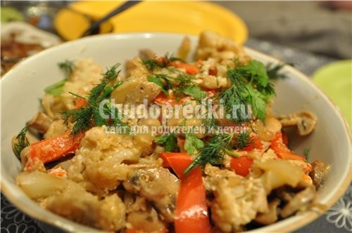 Курица с картошкой в мультиварке