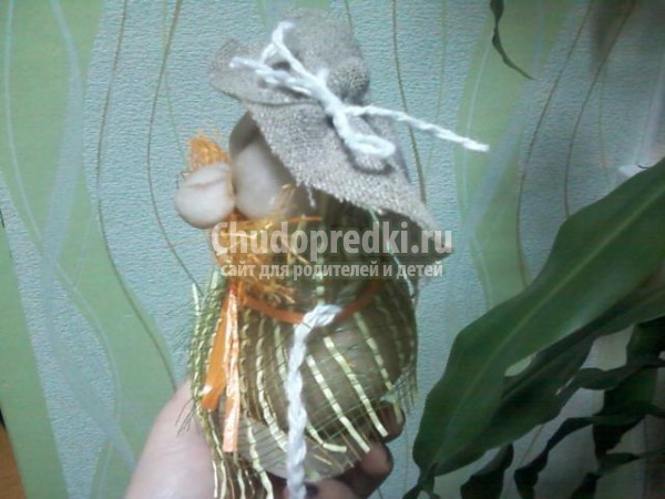 куклы из капрона своими руками. Домовой на удачу