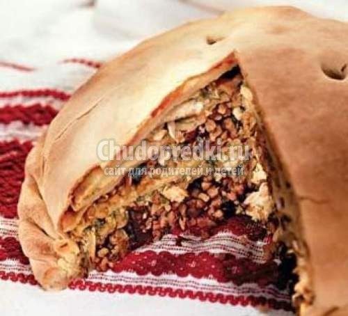 Курник из слоеного теста