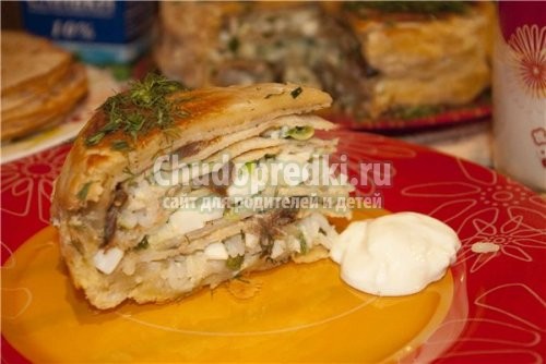 Курник из слоеного теста