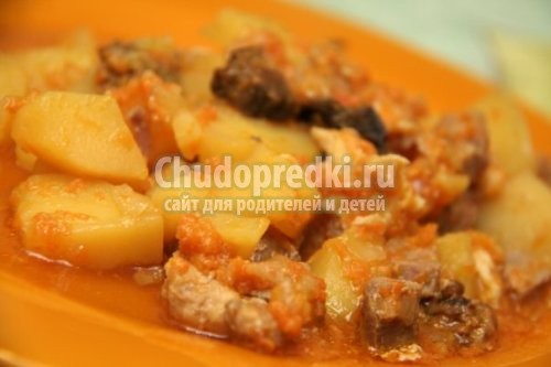 Картошка тушеная с курицей
