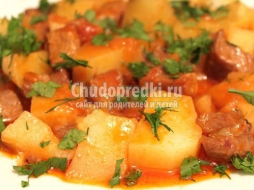 Картошка тушеная с курицей