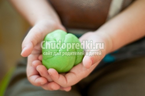 Как сделать домашний пластилин