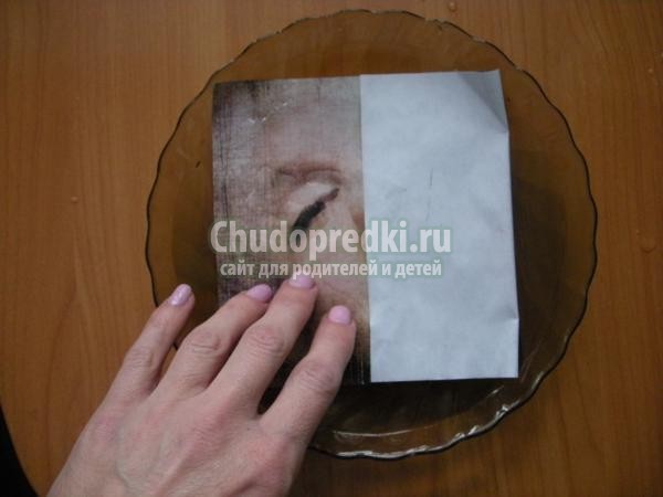 обратный декупаж тарелки. Мерелин