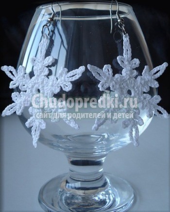 Снежинки крючком