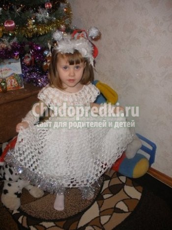 Снежинки крючком