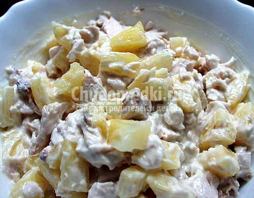салат с курицей и грибами: самые лучшие рецепты с фото