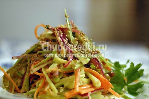 Салаты из сельдерея - вкусно и полезно