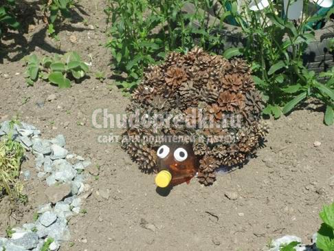 Ежик из шишек: лучшие мастер-классы с фото