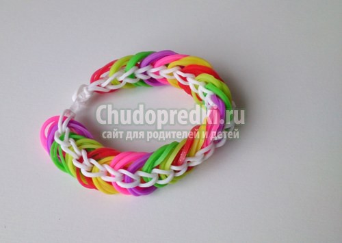 Плетение браслетов на вилке Плетение браслетов на вилке