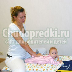 Массаж при дисплазии тазобедренных суставов: советы мамам